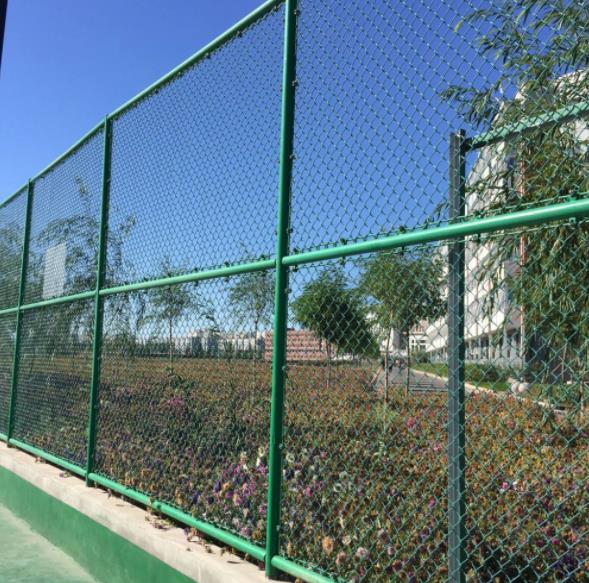 球場圍欄網(wǎng).jpg 球場圍欄網(wǎng).jpg